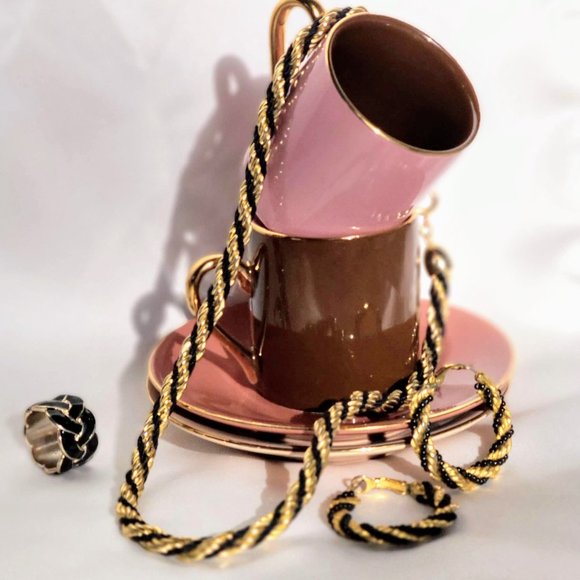 VTG Black and Gold Rope Matching Necklace and Earrings Set - Picture 2 of 4